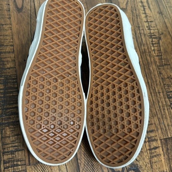 Vans Embroidered Tiger and Floral  Slip-On  Black Nylon Shoes Sneakers size 8 - Picture 14 of 16